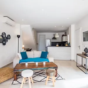 Villa Life Is Good In Sxm, Quarter of Orleans